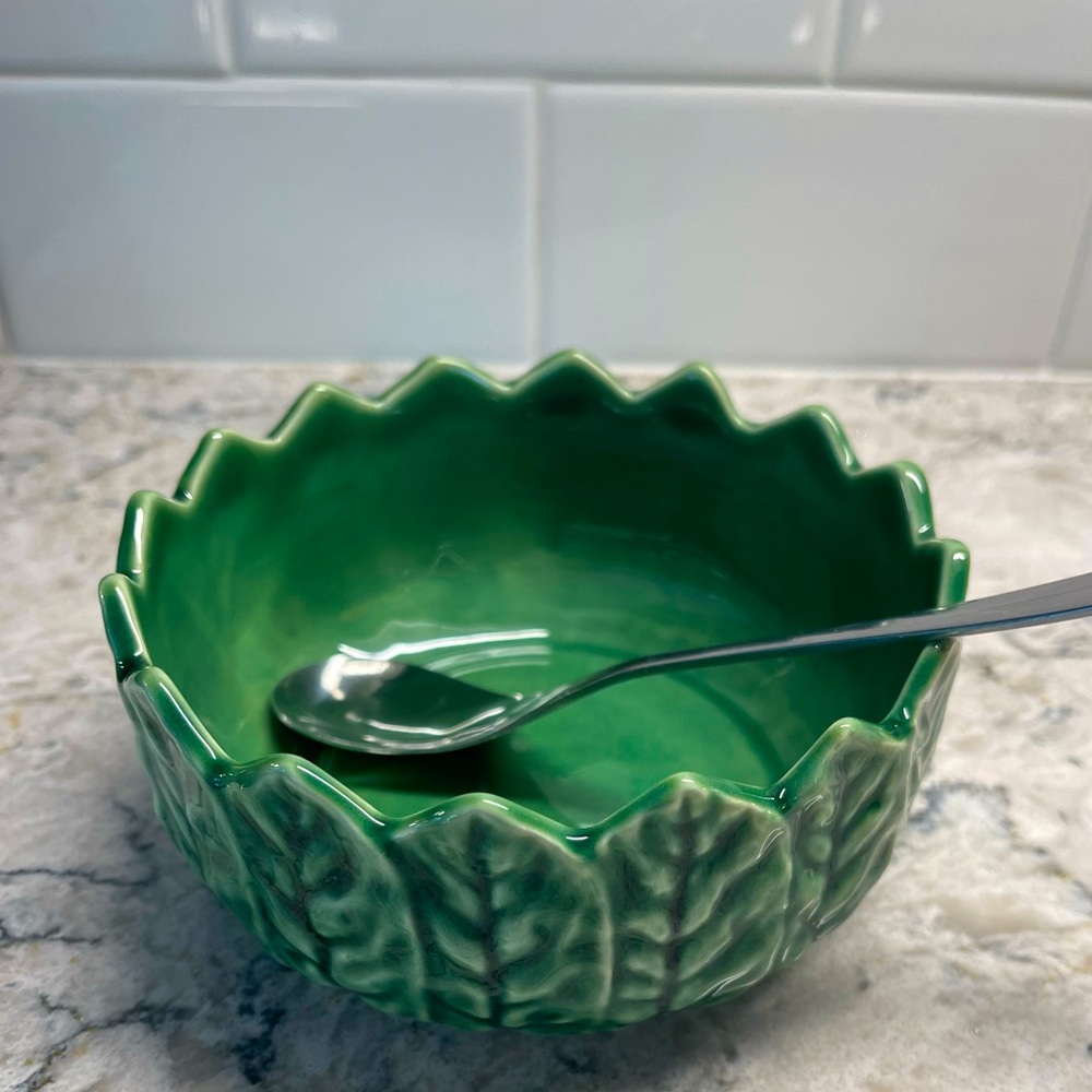 Bordallo Pinheiro Vintage Cabbage dish